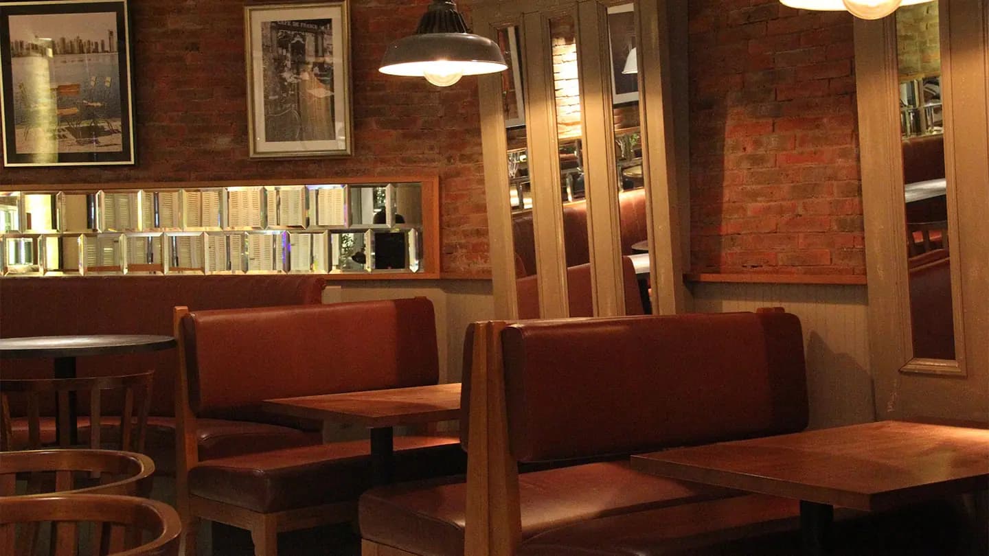 Bentley Bistro & Bar — photo 12
