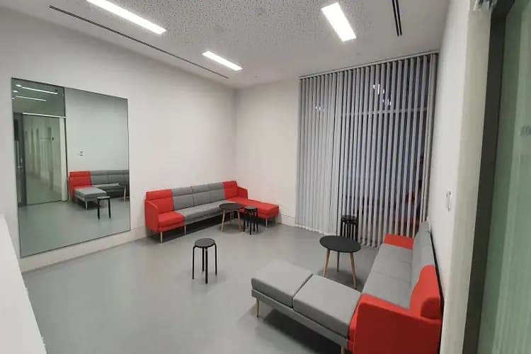 Dubai College Sports Hall — photo 9