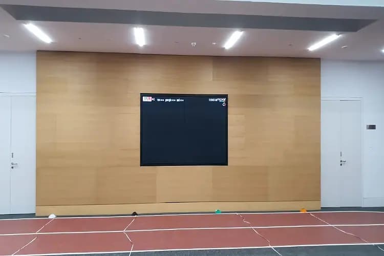 Dubai College Sports Hall — photo 4