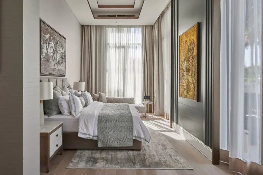Emirates Hills Villa — photo 1