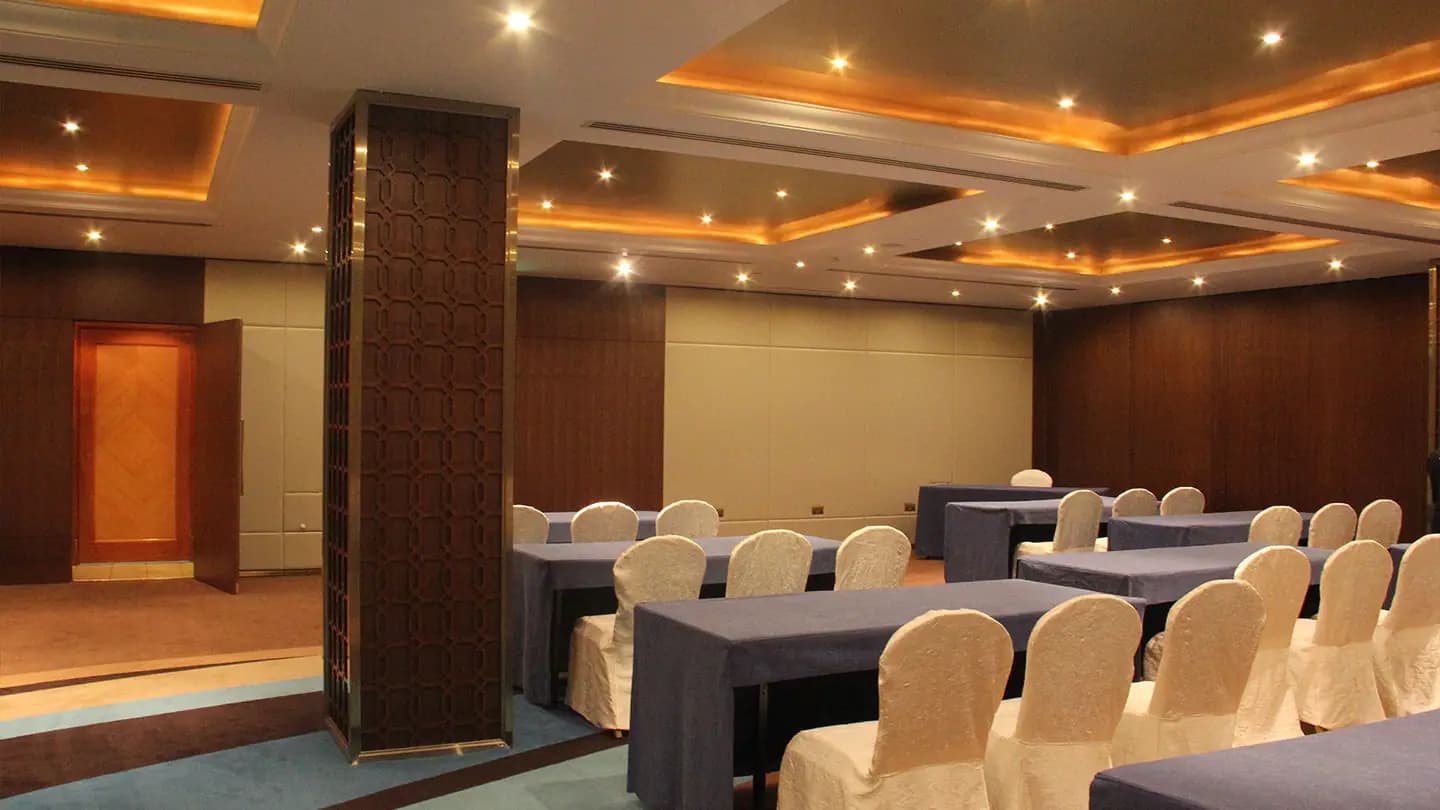 Hotel Radisson Blu — photo 17