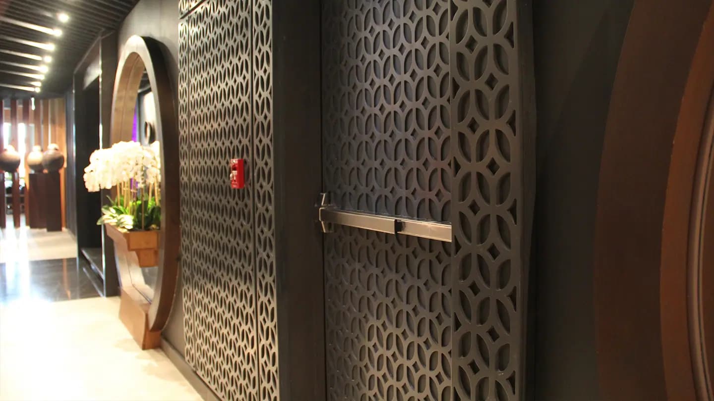 Novikov Bar and Restaurant — photo 13