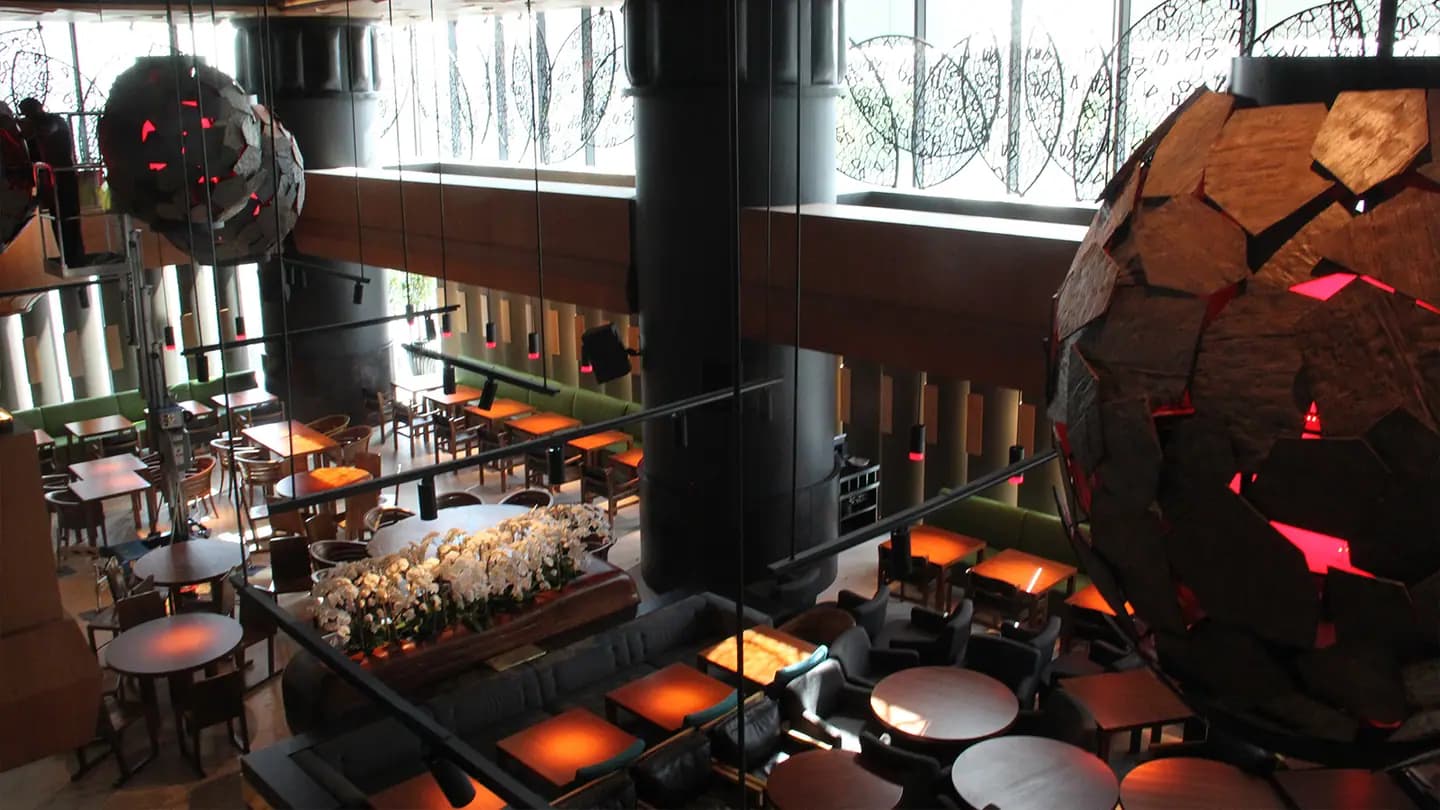 Novikov Bar and Restaurant — photo 10