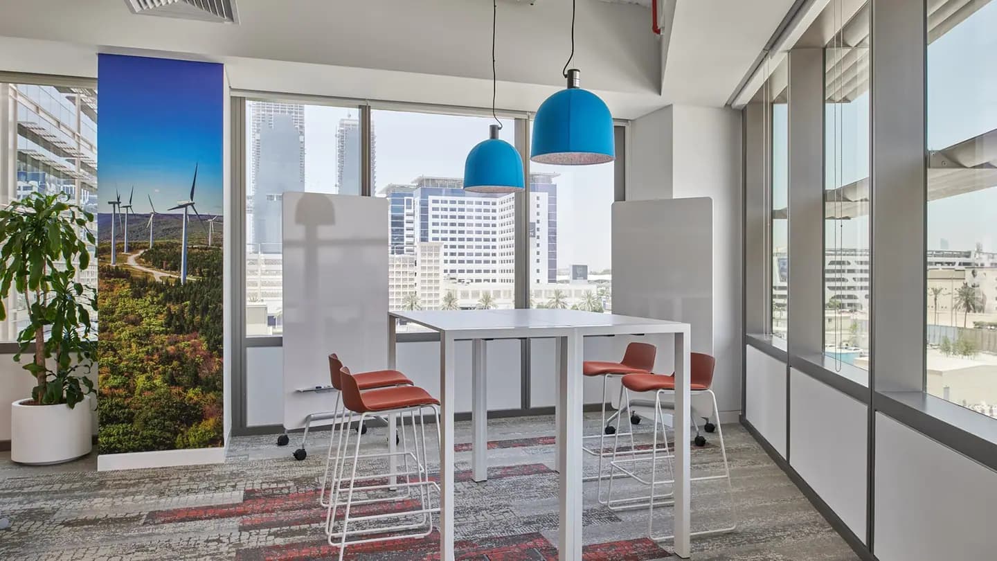 Shell Office — photo 2