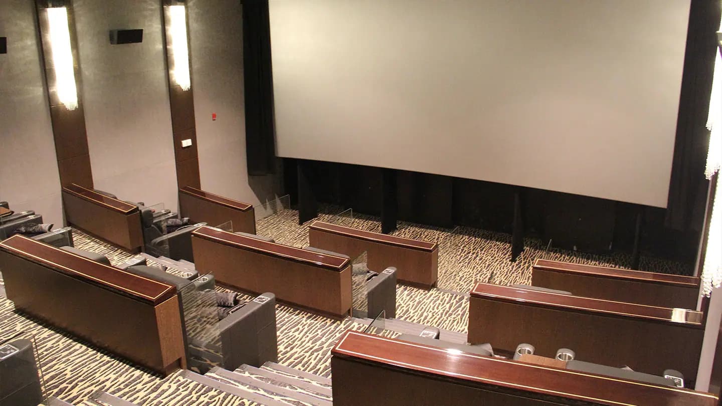 Vox Cinemas – Nation Tower — photo 34